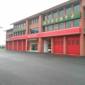 消防提升門(mén)